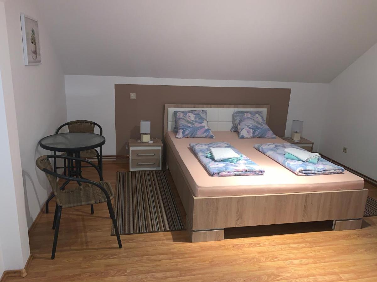 Apartman Patrik Слуни Екстериор снимка